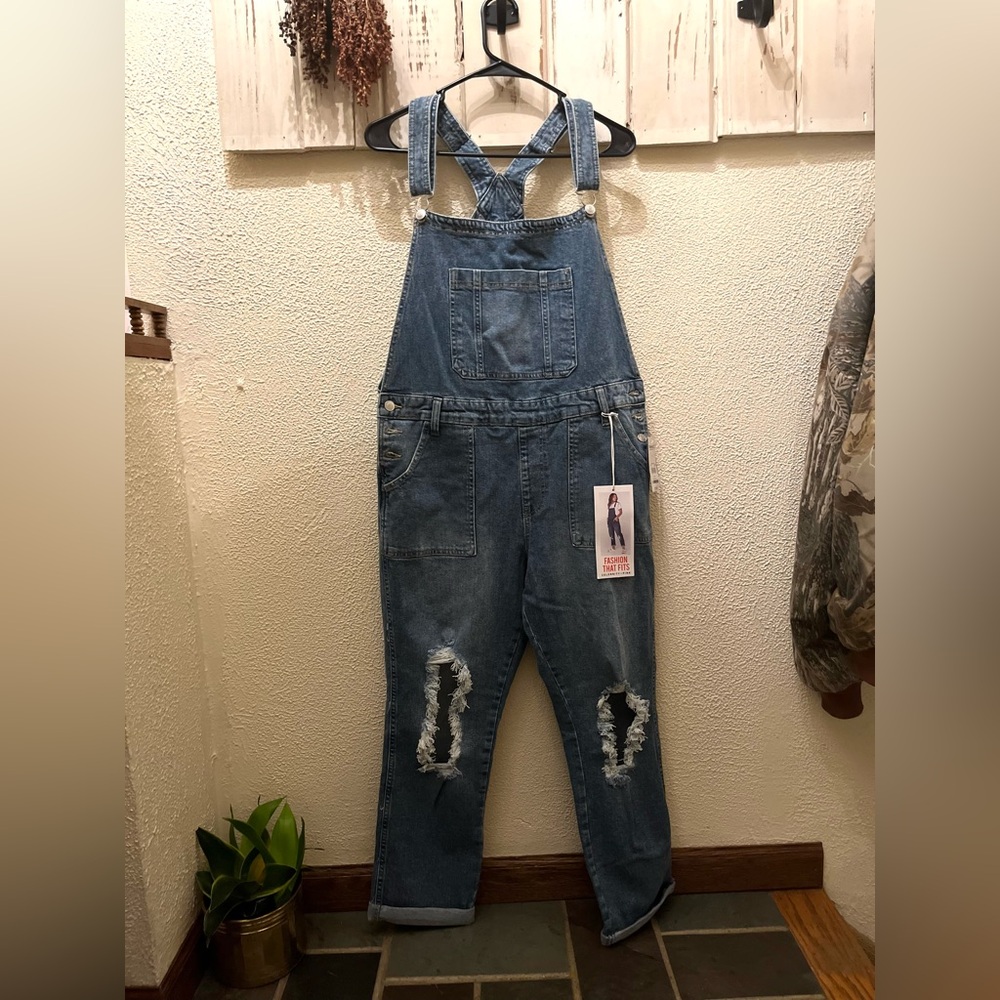 Denim Overalls Relaxed Fit 
Fully length